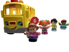11  Fisher Price Little People Big Yellow School Bus With Lights/Sounds  Figures