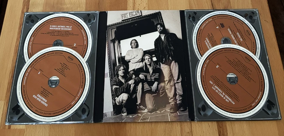 Hootie & The Blowfish - Cracked Rear View [3CD + DVD Deluxe Edition] - Bild 3 von 3