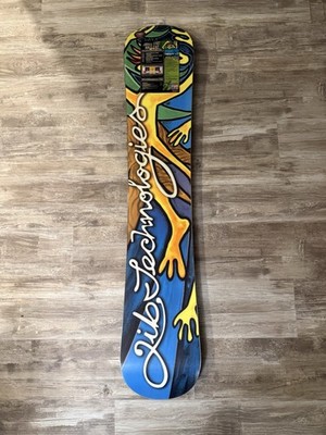 2014 womens capita snowboards Indoor Survival Wide Snowboard 2027 155 Now available in an expanded range of wide sizes for riders with larger boots CAPiTA | Snowboards | Christy