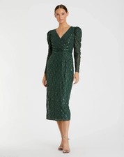 New Mac Duggal Size 2 Green 93676 Beaded Long Sleeve V-Neck Midi Cocktail Dress