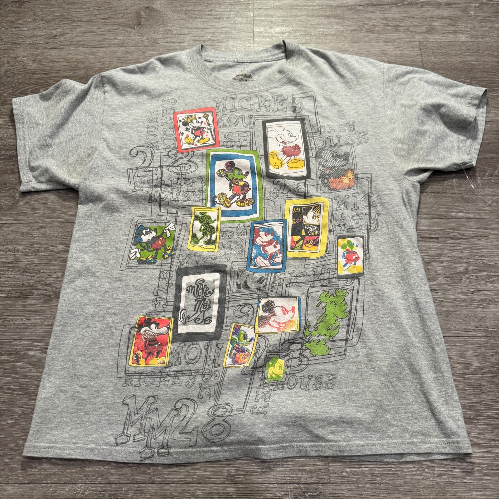 Vintage Disney Mickey Mouse Shirt Adult Large Gray Graphic Tee Y2K Disneyland