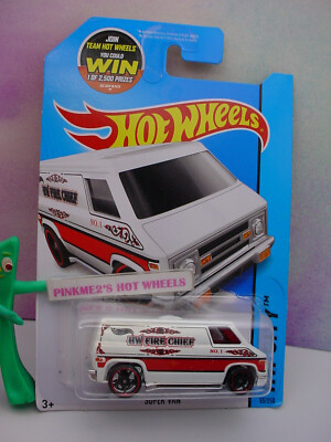 2015 Hot Wheels SUPER VAN #55 US Win☆ white;red;oh5; HW FIRE