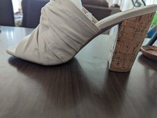 Womens Tan Heels Size 10 New