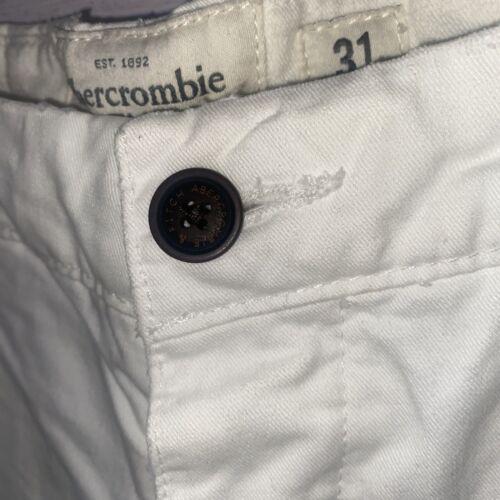 Abercrombie & Fitch Mens Shorts 31 White Classic Fit At The Knee Button Fly B16 - Picture 3 of 11