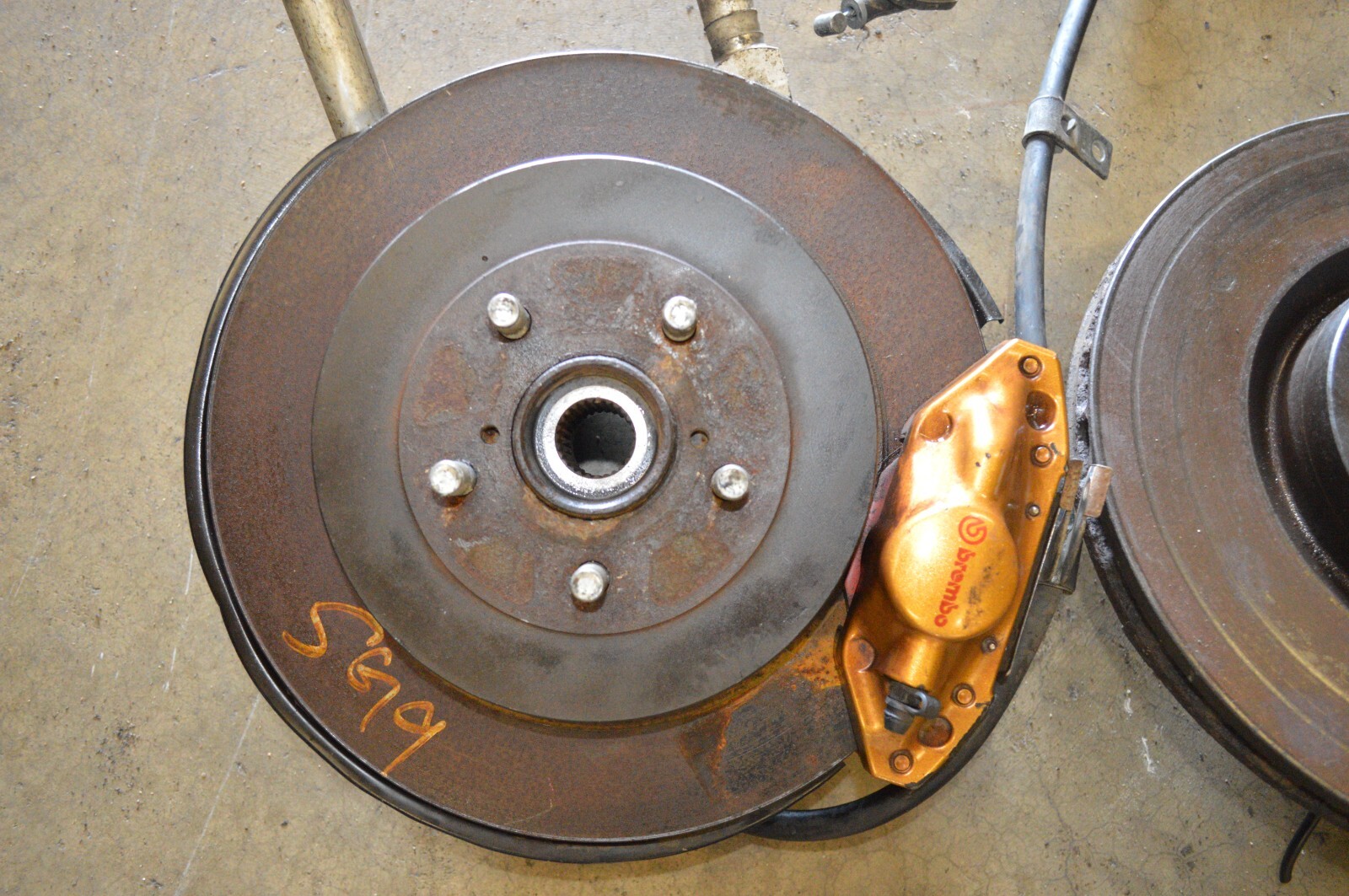 JDM SUBARU FORESTER STI 5X100 FRONT REAR DISK BRAKE BREMBO CALIPERS SG9