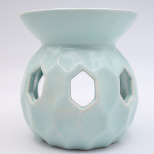 Light Blue Ceramic Wax Melt Burner - Picture 3 of 5