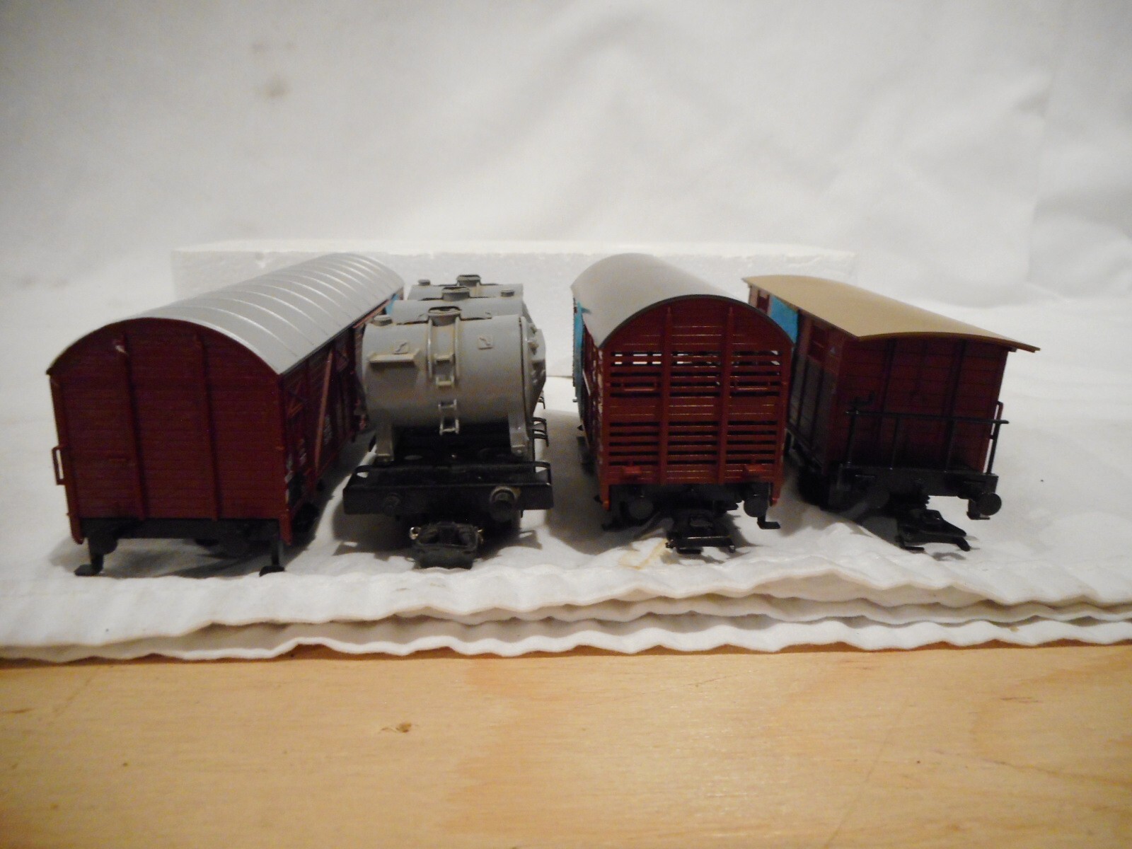 Picture 2 of 6