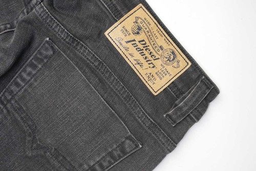 DIESEL VIKER 0RZ67 Mens Jeans Regular Fit Dark Blue Casual Denim Trousers W31L30 - Picture 4 of 10