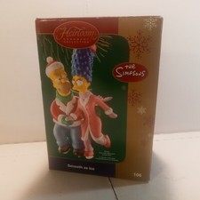 Simpsons Carlton Cards Smooth as Ice Homer Marge Simpson Ornament New C3