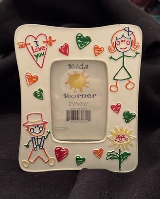 Kids Korner 2 1/2x3 1/2 Picture Frame