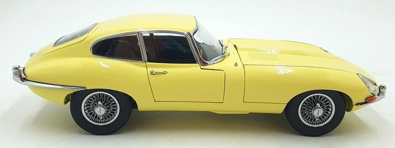 Kyosho 1/18 Scale Diecast 08954LY - Jaguar E-Type - Light Yellow - Image 4 of 4