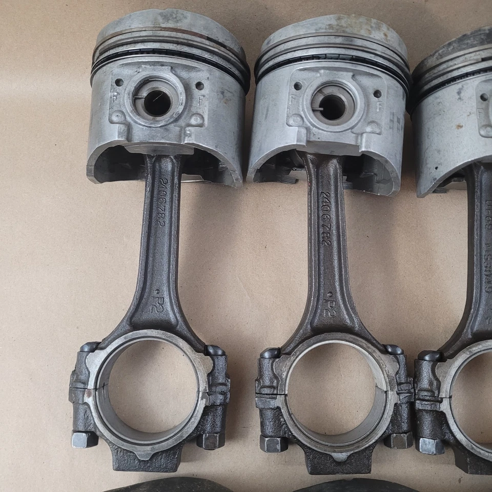 8 Pistons 2465658 & Connecting Rods 2406782 Dodge Plymouth Chrysler 1964-69 273 - Image 3 of 4