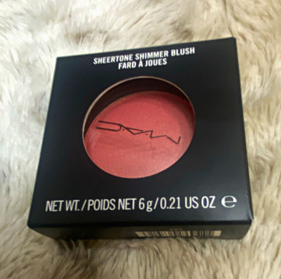 M·A·C Sheertone Shimmer Blush Peachykeen Shimmer Pressed Powder 0.21 oz