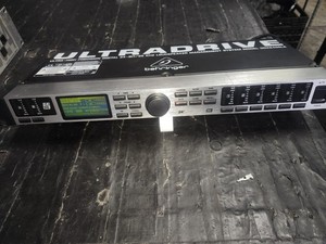 BEHRINGER ULTRA-DRIVE PRO 2496 中古 BEHRINGER ULTRA-DRIVE PRO 2496 中古 Behringer Ultradrive Pro