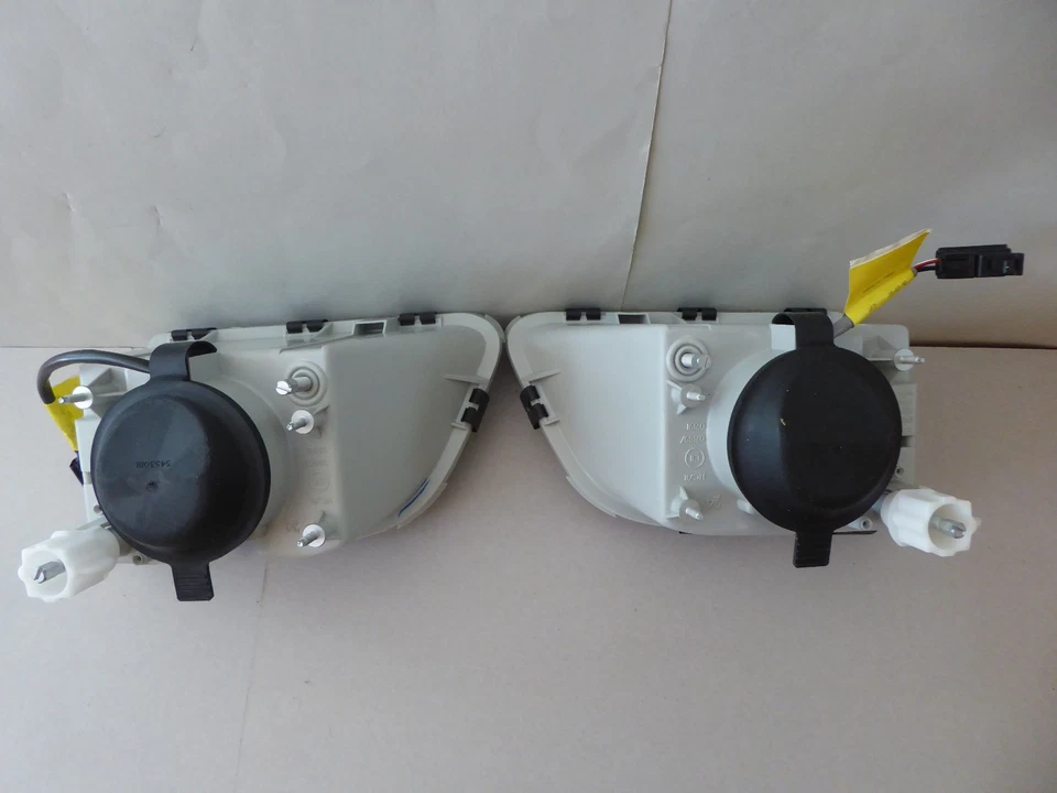 ORIGINAL Rover 100 Metro Scheinwerfer RHD NEU XBC10171, XBC10170 - Bild 3 von 4