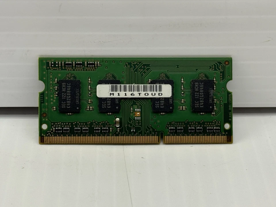 Samsung 10600S 2GB Laptop PC RAM DDR3 1RX8 M471B5773CHS-CH9 - Image 2 of 2