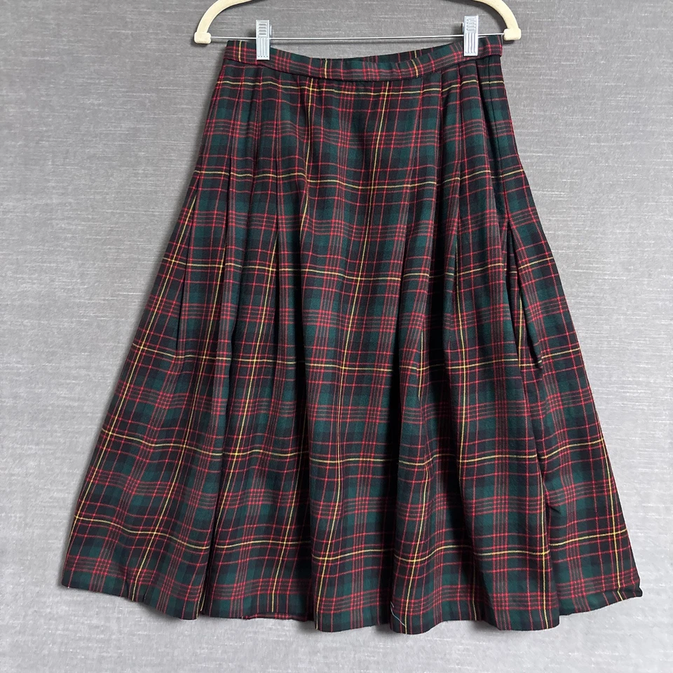 Vintage Pendleton Skirt 12 Red Green Tartan Plaid Pleated Midi Holiday Christmas - Image 3 of 4