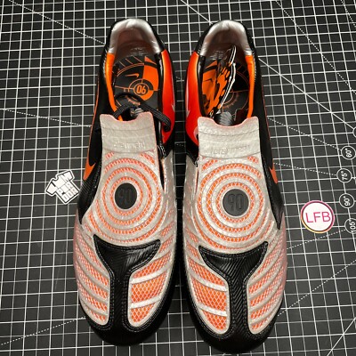 ⚫ 2008 Nike Total 90 Laser II SG 328207-081 - EU 44 • US 10 • UK