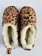 Yoki Animal Print Faux Fur Lined Slippers Womens Sz 9 Will Fit Sz 7-8