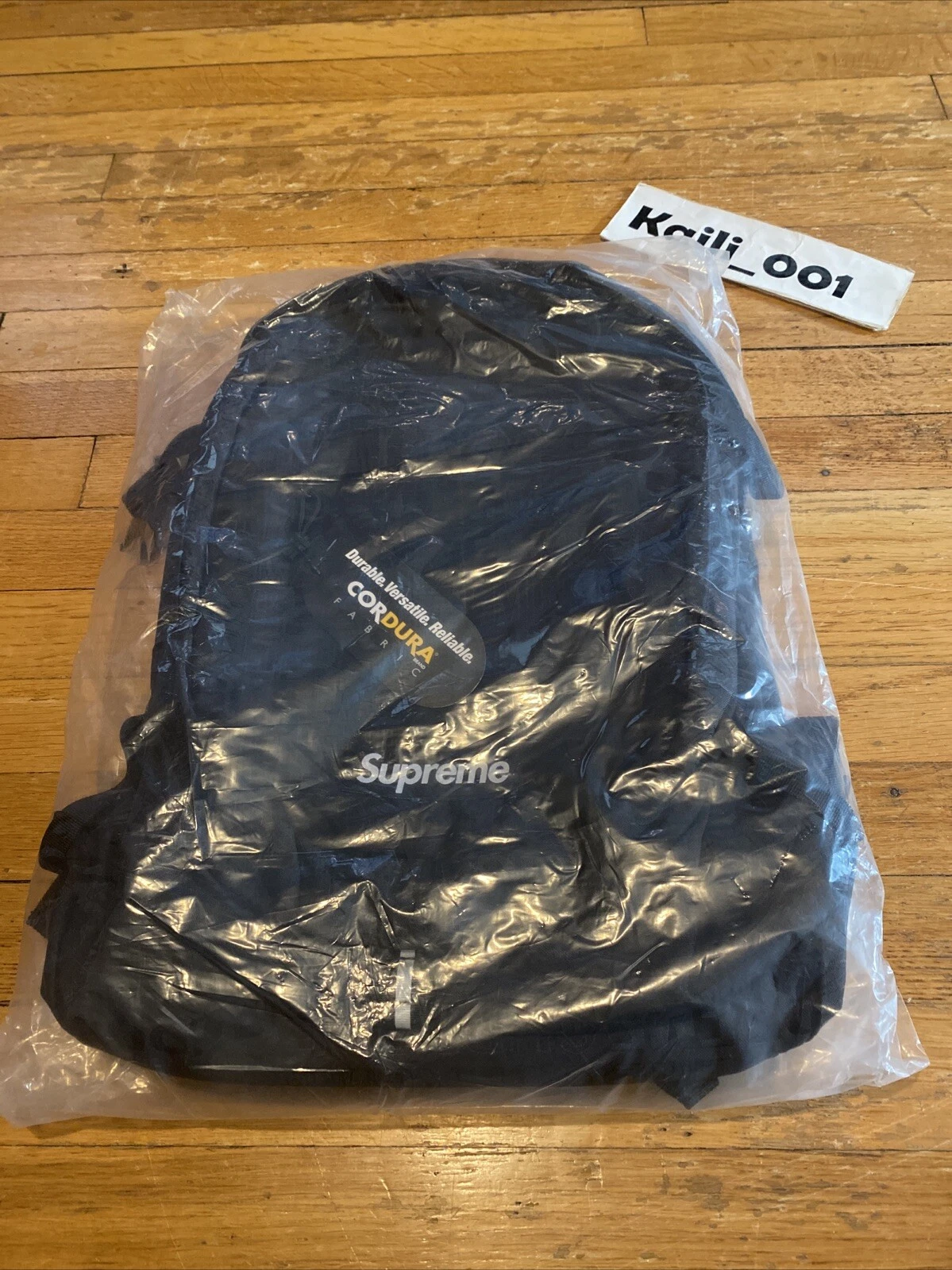 Sac à dos Supreme noir SS19 B