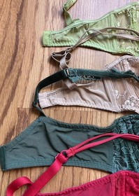 Victoria&rsquo;s Secret Bra Lot of 8 Sz 38D~Lace~All Wires~Solids~Mesh~Mixed Styles