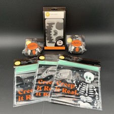 Wilton Halloween Baking Bundle Cupcake Cups Cake Maker Treat Bags New