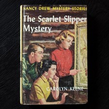 32 The Scarlet Slipper Mystery Nancy Drew Book -1954 (blue endpages)