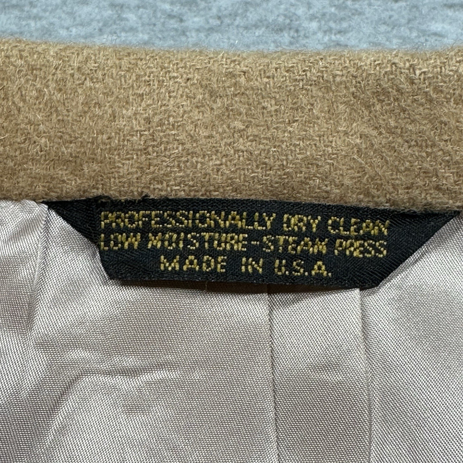 Vintage Embassy Square by Richman Brothers 100% Camel-Hair Blazer 42L Brown