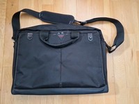 Targus Black Laptop Bag 40x30x6cm