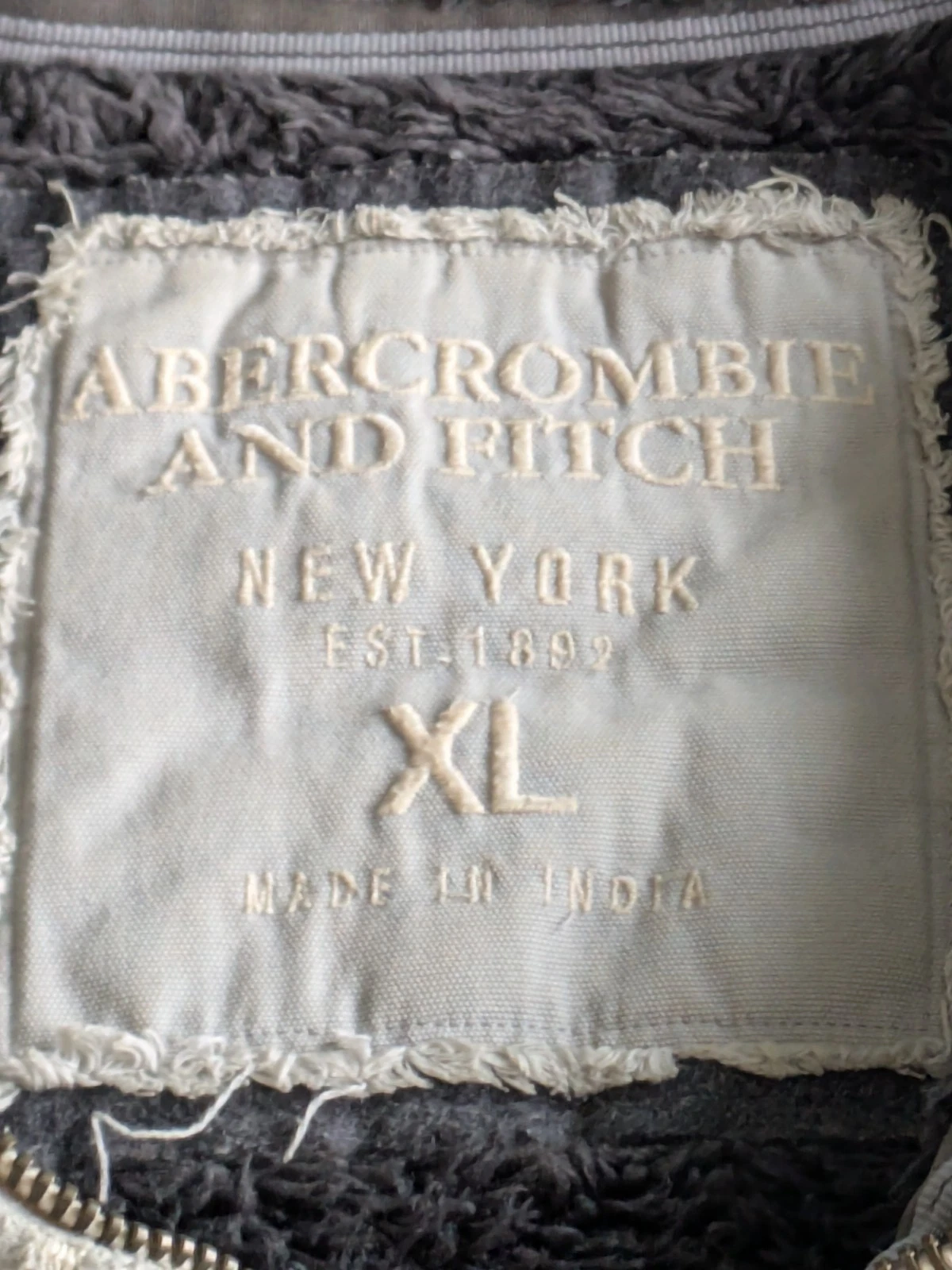 Y2K Abercrombie & Fitch Wolf Jaw Jacket Fur Lined XL Worn Thrashed Hoodie Gray image 6