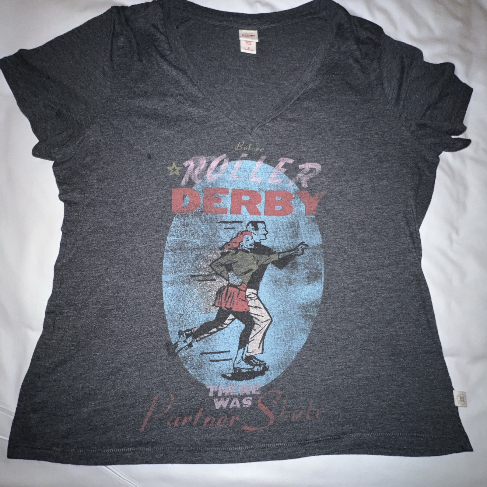 ALTRA T shirt Mossimo Roller Derby taglia 2 18 20 grigio rosa scollo a V S S partner skate