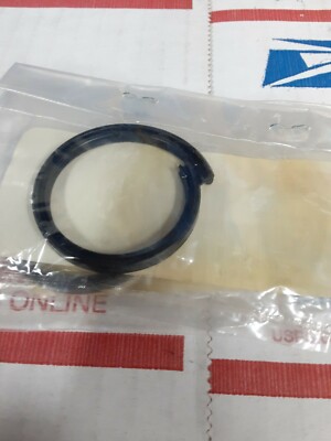 NEW YAMAHA GENUINE OEM OIL SEAL P/N 93112-31011 SOLD AS LOT OF 2