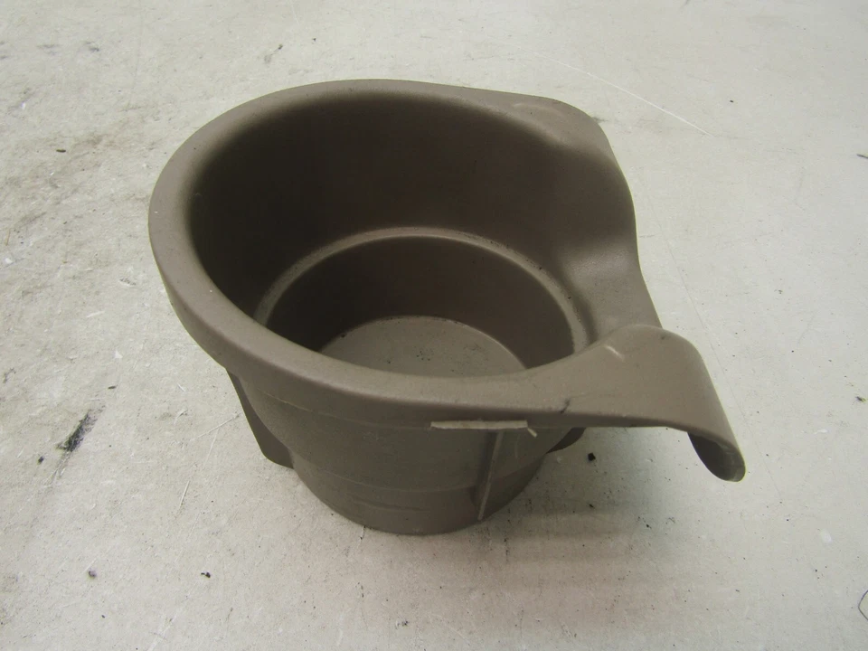 Toyota Sienna 1998-2003 conductor izquierdo trasero cuarto panel portavasos moldura OEM Foto 4 de 4