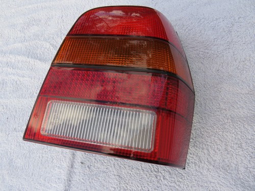 VW Polo 86c 2F Facelift Rücklicht Rückleuchte rechts Steilheck 86794527D