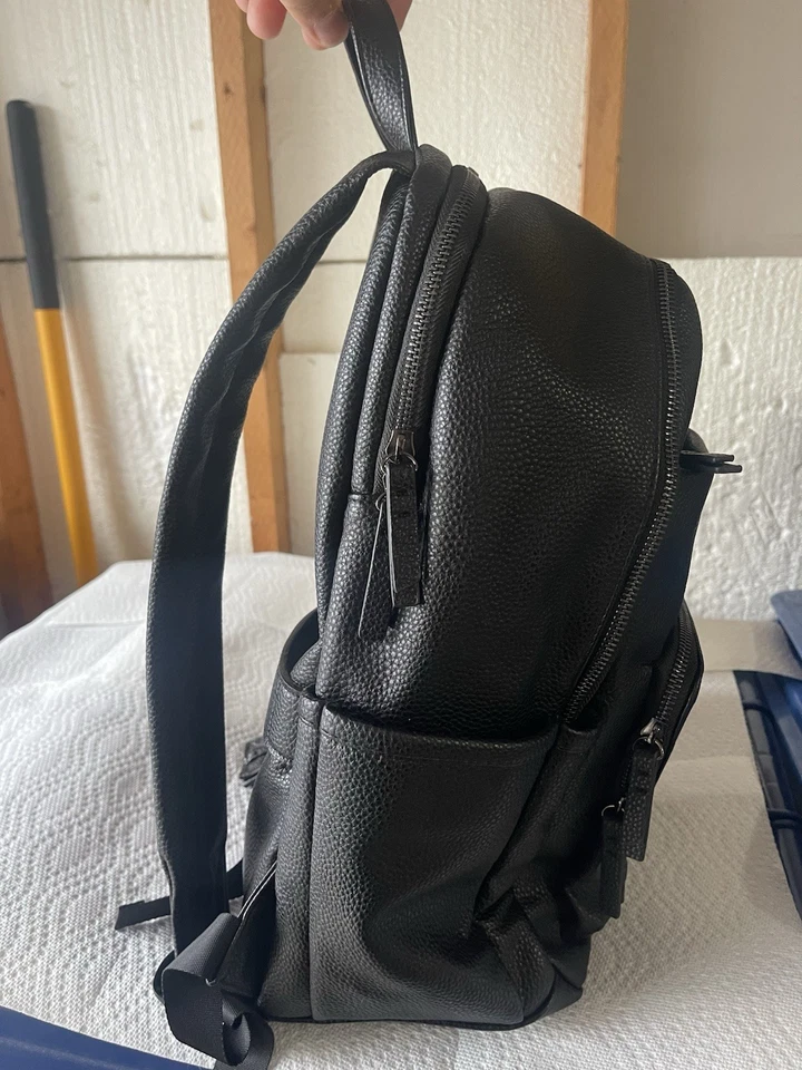 Mochila para mujer Kenneth Cole Reaction Marley doble compartimento imitación cuero Foto 2 de 4