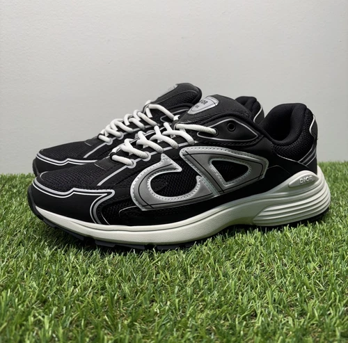 Taille 42 (9 US) Dior B30 « Noir, Blanc » EXCELLENT ÉTAT !