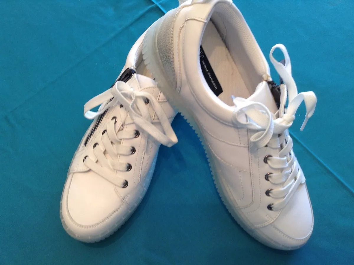 INC men s 8M white leather sneaker with lace and side zipper