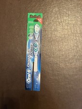 Oral-B CrossAction Power  Medium Replacement Brush Heads  New  Old Stock  2
