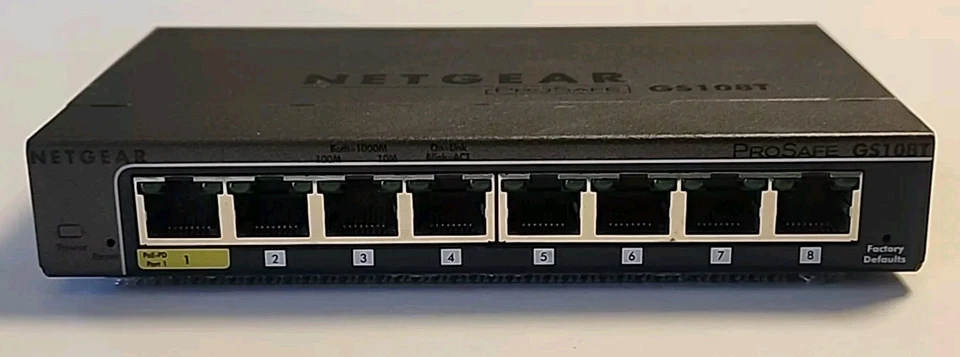 NetGear ProSafe GS108T v2 8-Ports External Ethernet Switch FREE S/H - Image 3 of 4