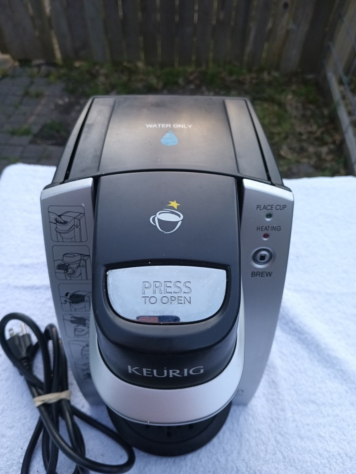 Keurig B130 Single Cup Brewing System Commercial Home Use Coffee Maker