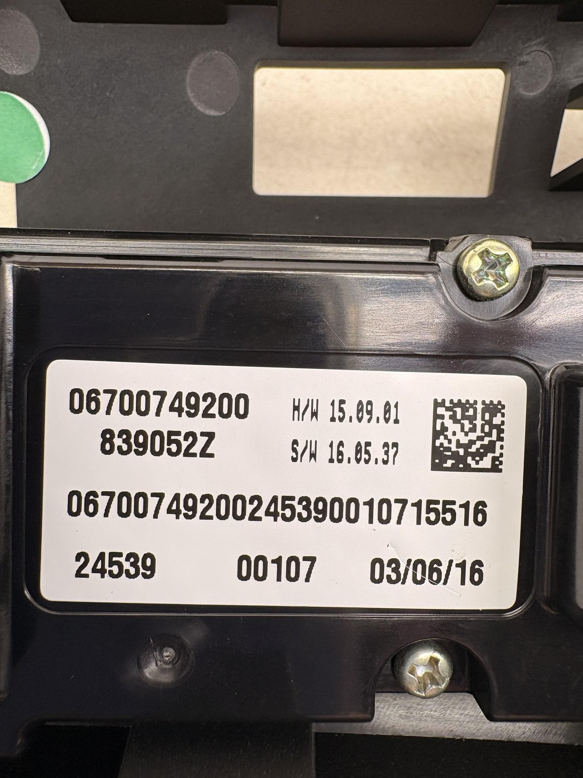 Maserati Ghibli 2014-2024 A/c switch P/N 6700749200