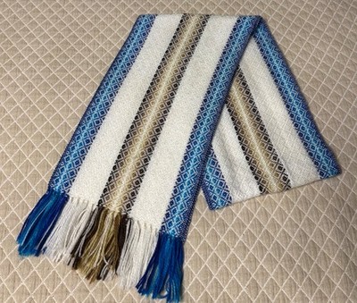 Peruvian 100% Alpaca Handmade Scarf From Chincheros Cusco 9.5''x72  NWOT
