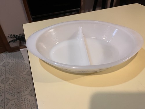 MCM Atomic Starburst Divided Casserole Dish Retro 1960s Milk Glass - Picture 2 of 11