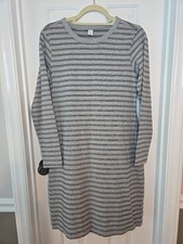Old Navy Gray & Black Striped T-Shirt Dress Size M NWOT Long Sleeve Stretch
