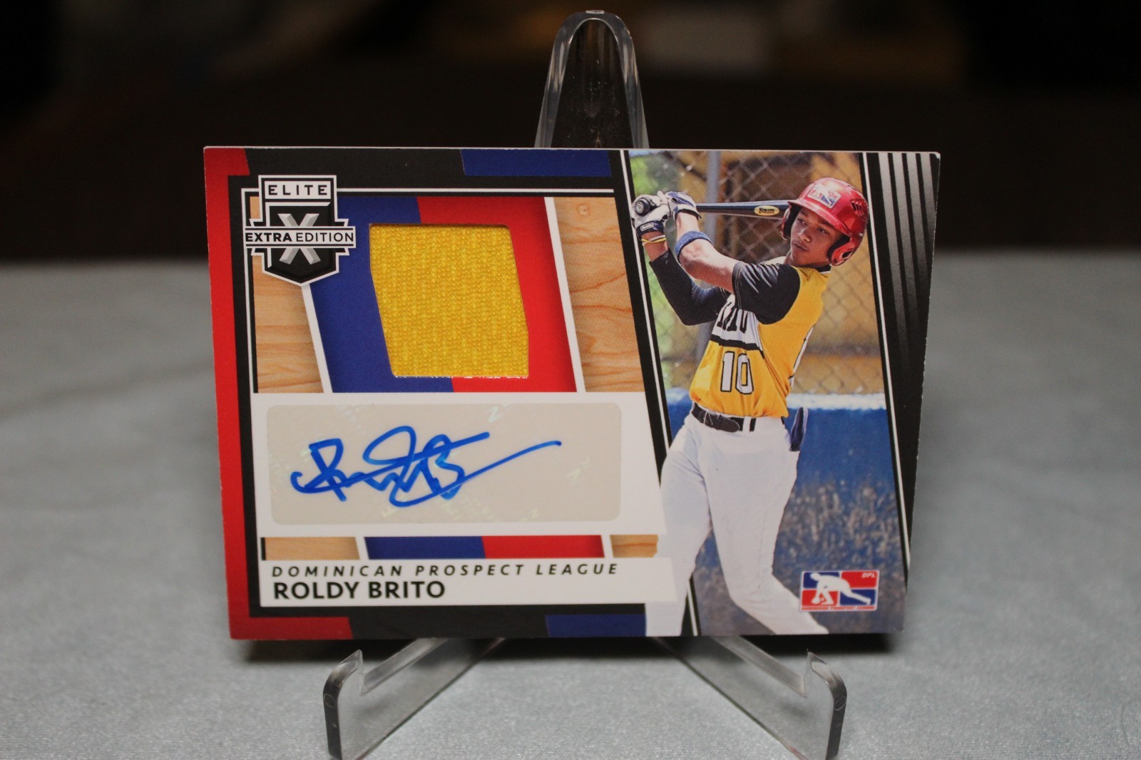 2022 Elite extra edition auto/Jersey Dominican Prospect Roldy Brito