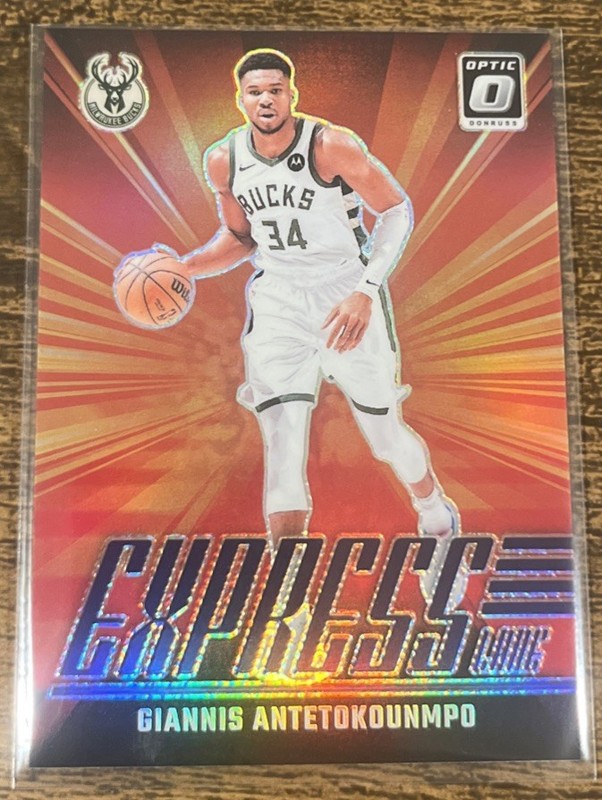 2024-25 Panini Donruss Optic Express Lane Giannis Antetokounmpo #22 Purple Prizm