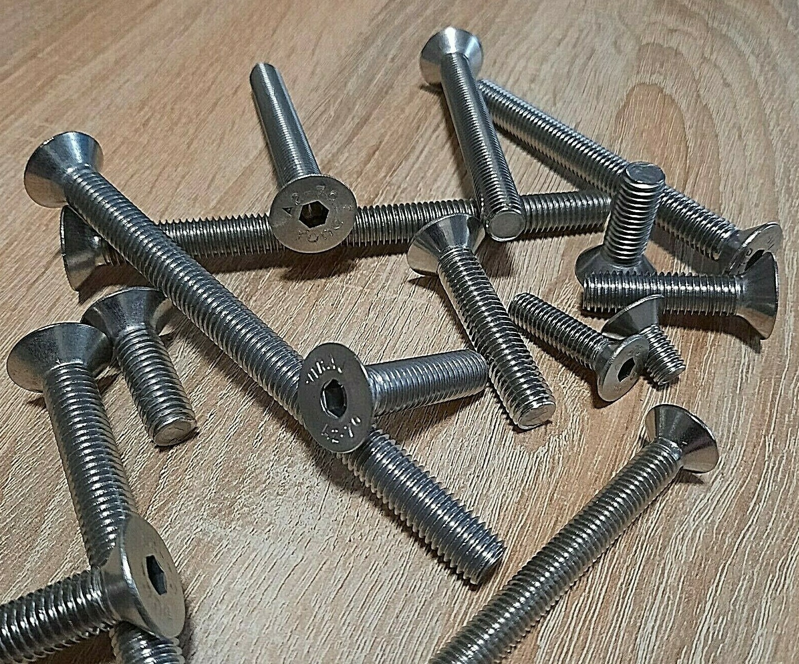 Viti A Testa Di Padella Con Lavatrice M1.4-M6 VITE MATHERBOVOLE