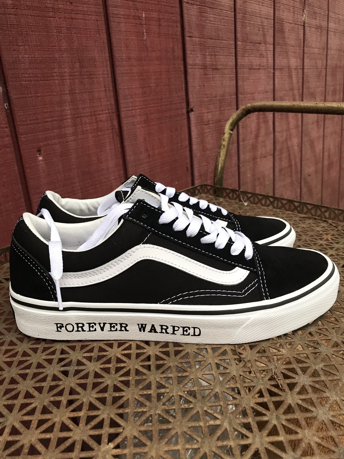 vans old skool size 7