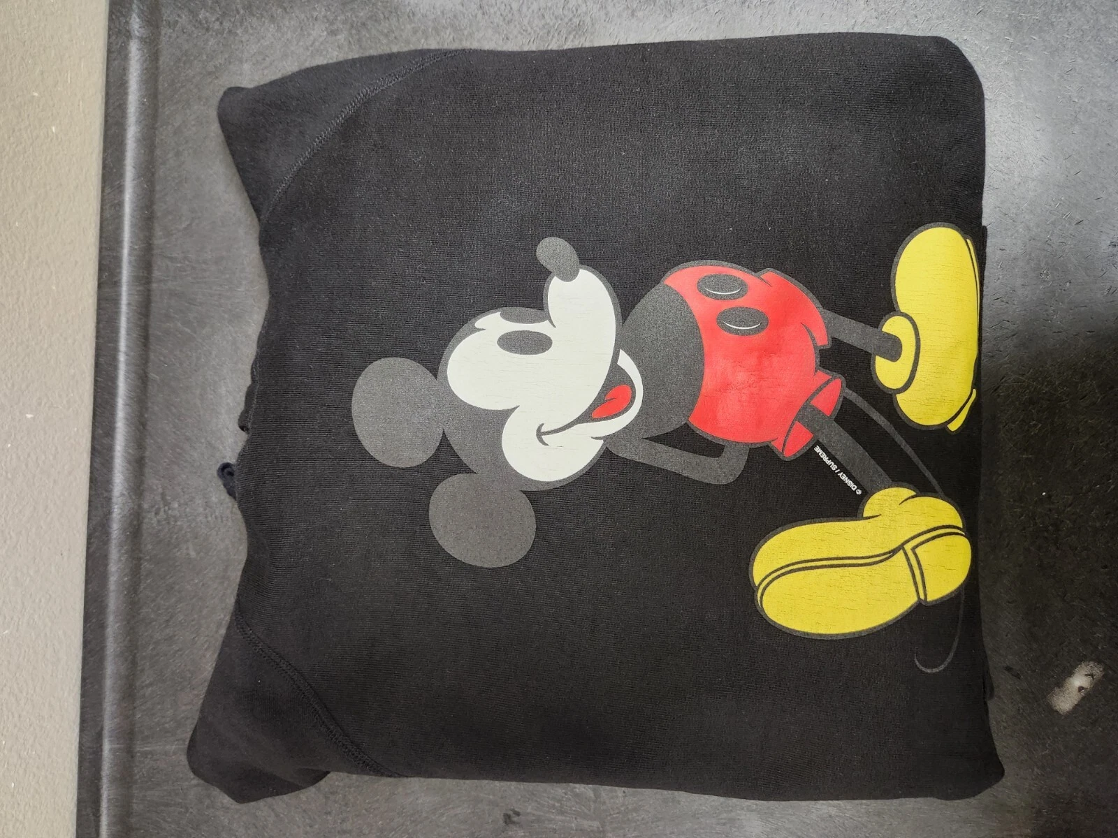 D'OCCASION SUPREME X DISNEY MICKEY NOIR GRANDE TAILLE TRES BON ÉTAT 