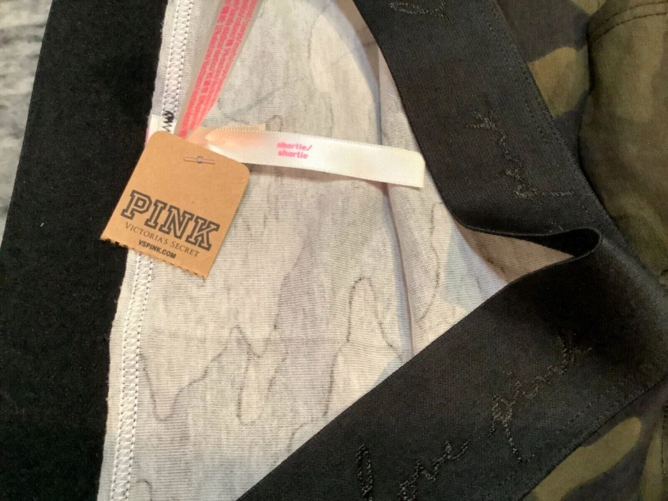 Victoria's Secret Rosa Camuflaje Verde Boyshort Bragas Logo L XL NUEVO CON ETIQUETAS Foto 4 de 4
